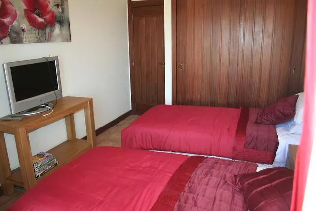 Men House Jfk Airport Apartment New York United States